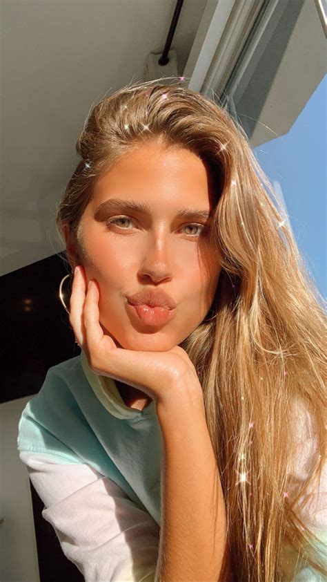 kara del toro instagram